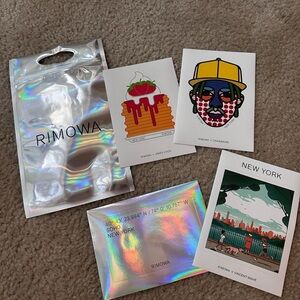 Rimowa city stickers- New York